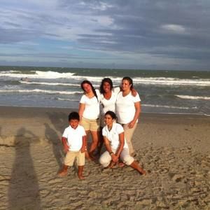 Meet your Posher, Charo